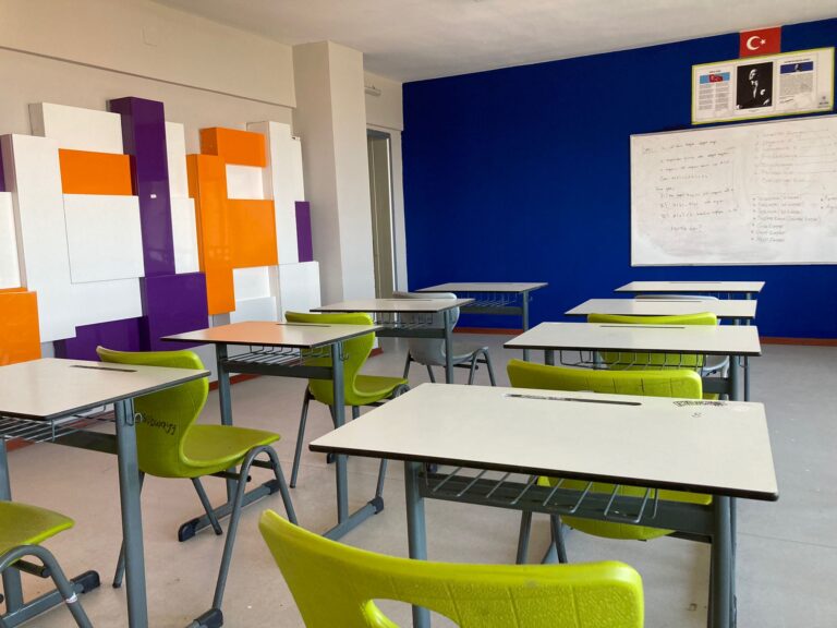 Bil-Fen Dershanesi ve Okulları