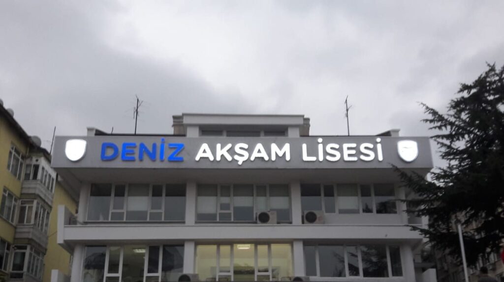 Özel Bursa Deniz Akşam Lisesi