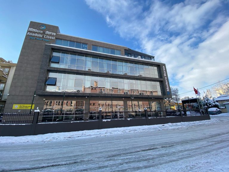 Özel Modern Bursa Anadolu Lisesi