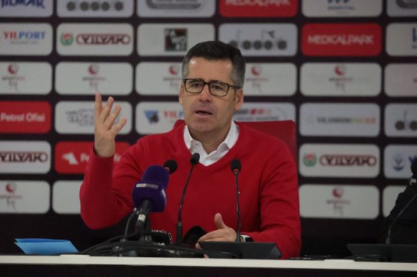 Bursaspor’un en büyük teknik direktör adayı!