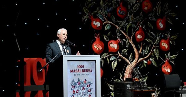 Bursa’da masal dünyasına renkli yolculuk