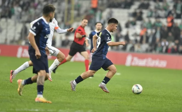 Bursasporlu Mehmet Çetin kiralandı