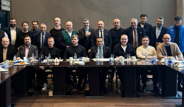 Bursaspor’un şampiyon isimleri bir araya geldi