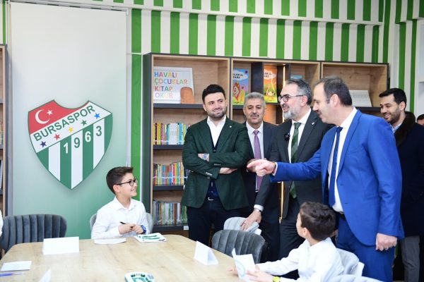 Kestel’de Bursaspor Kütüphanesi açıldı