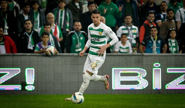 Bursaspor’da şok! Takım bulması istendi…