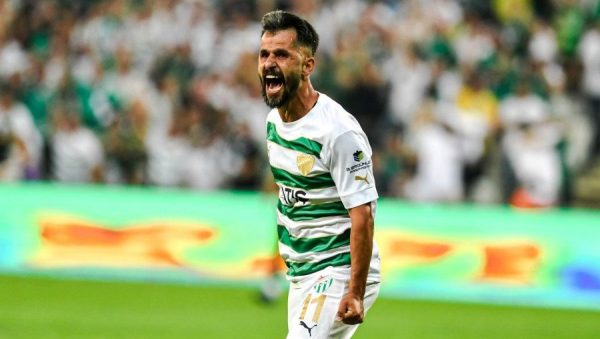 Bursaspor’da 3 futbolcu sınırda!
