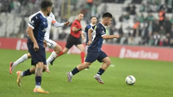 Bursaspor’dan kiralık gitti, ilk golünü attı!