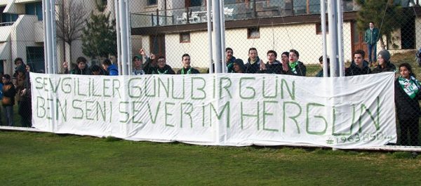 Bursaspor taraftarlarına Sevgililer Günü indirimi