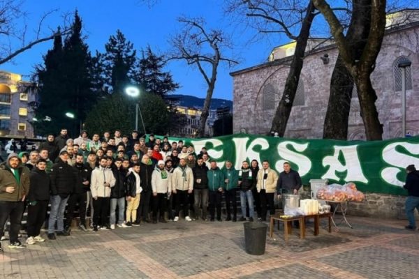Teksas’tan soğuk havada sıcak çorba ikramı