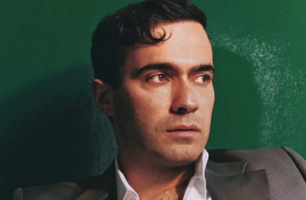 Mert Demir’den listeleri sallayacak yeni şarkı!