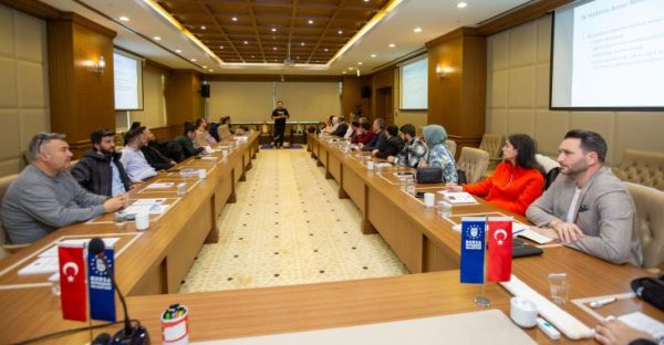 Büyükşehir personeline ilk yardım eğitimi