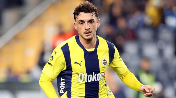Bursaspor Fenerbahçe’nin genç oyuncusunu transfer etti!