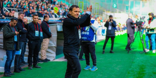 Batalla Bursaspor’da neler yaptı? – Bursasporx.com