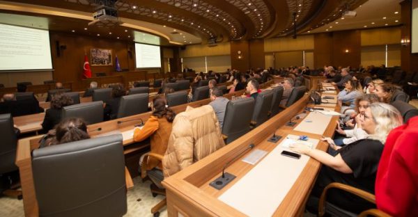 Büyükşehir çalışanlarına ‘İmza yetkileri ve yetki devri eğitimi’