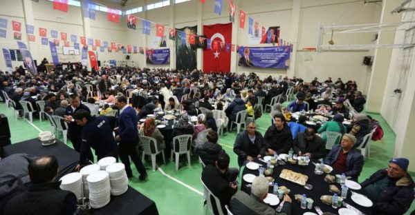 Ramazan’ın bereketi Keles’i sardı