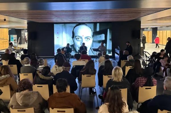 Kültür ve Sanat Rüzgarı İstanbul Beylikdüzü’nde Esti