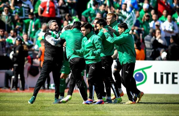 Şampiyon BURSASPOR…