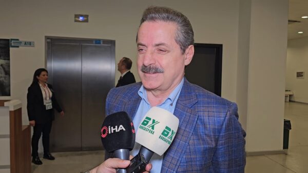 Faruk Çelik: Yeni başarılarla Bursalıları buluşturacağız