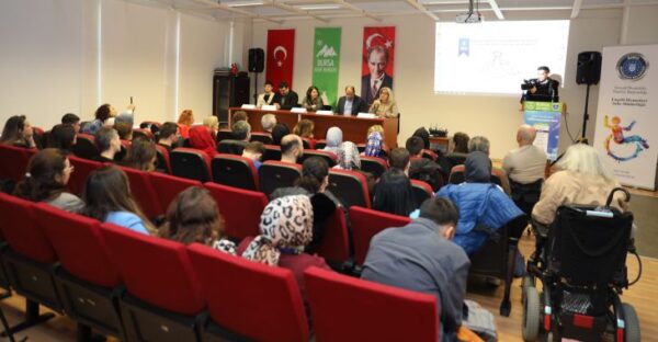 Büyükşehir’den ‘Otizm Farkındalık Paneli’