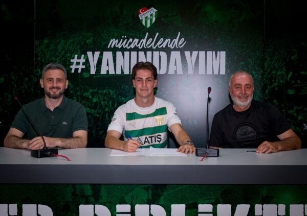 Bursaspor’dan bir imza daha – Bursasporx.com