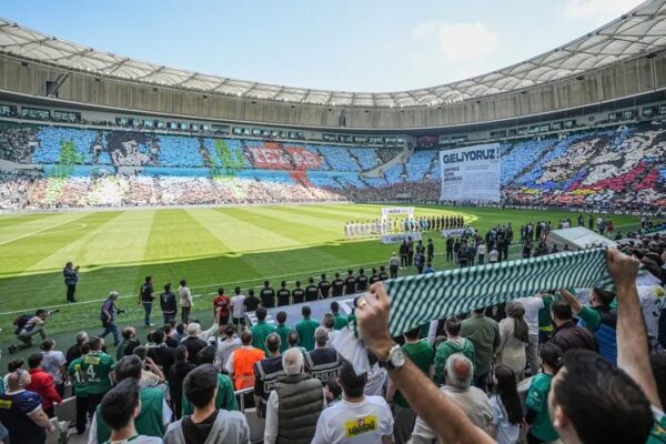 Bursaspor’a Premier Lig kalitesinde zemin geliyor