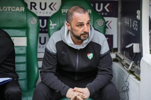 Adem Çağlayan: “Altın jenerasyon A takıma geliyor”