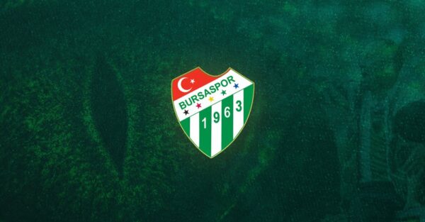 Bursaspor, Playbook ile 2 yıllık malzeme anlaşması imzaladı