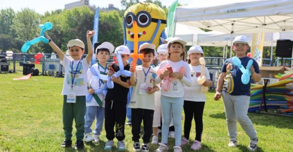 Bursa Uluslararası Spor Festivali’nde çocuklar doyasıya eğlendi