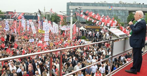 Başkan Bozbey’den adalet ve demokrasi çağrısı