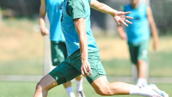 Bursaspor’da ilk etap tamam rota Erzurum kampı