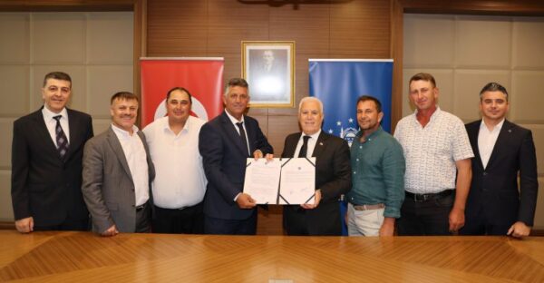 Büyükşehir’den Bursalı üreticiye ekipman desteği