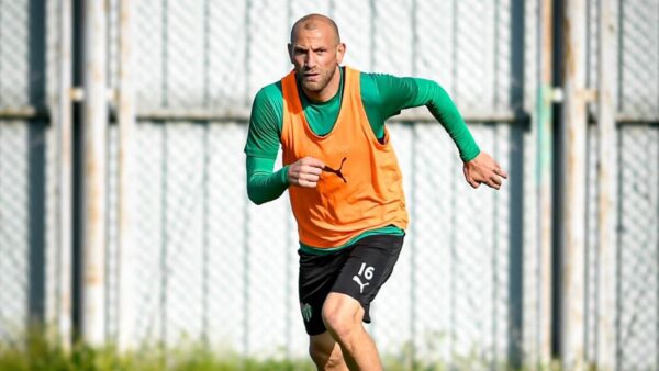 Bursaspor sezonu açıyor: Yeni kadro ilk kez sahada