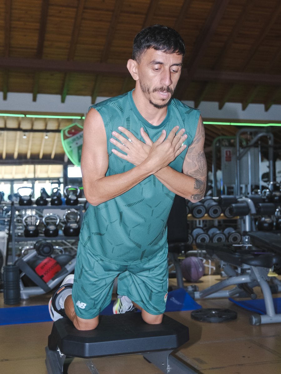 Futbolcularimiz Testlerden Gecti 168726A0F148E5