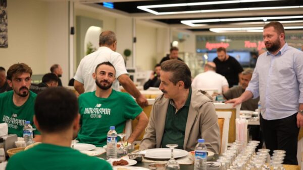 Faruk Çelik Bursaspor’u Malatya’da yalnız bırakmadı