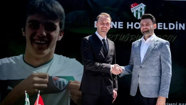 Ertuğrul Ersoy: Bursaspor’u bırakmadım, yarım kalan hikayeme döndüm