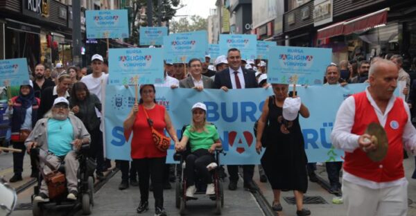 Bursalılar, sağlık için yürüdü