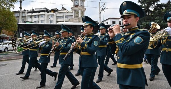 Bursa’da hem çok renkli hem çok sesli festival