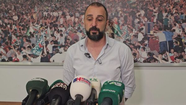 Adem Çağlayan: “Bu atmosferde oynamak çok zor”