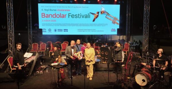 ‘Yeşil Bursa Uluslararası Bandolar Festivali’ başladı