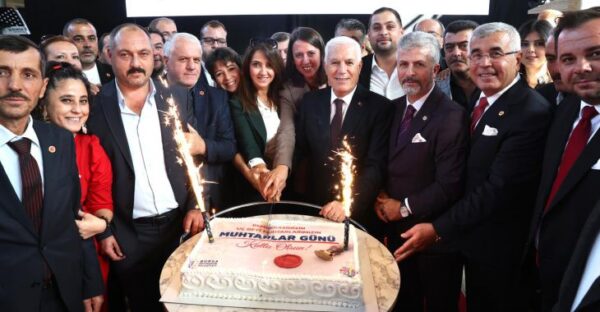 Muhtarlar gününde anlamlı buluşma