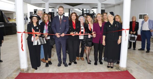 Şapka Devrimi’nin 100. yılı Bursa’da kutlandı