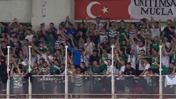 Bursaspor taraftarları takım uzaya bile gitse…