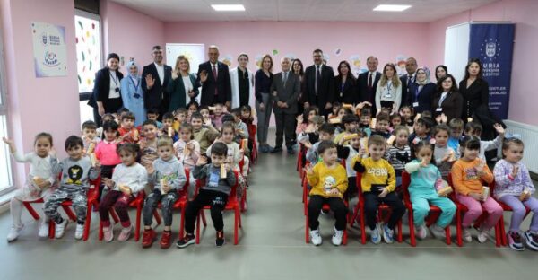 Bursa Yuvam’da sağlıklı gülüş zamanı
