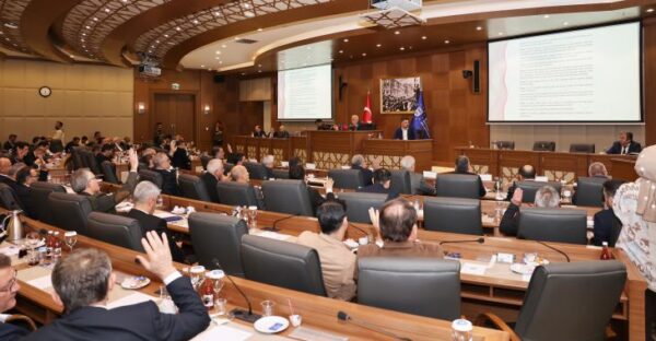 Büyükşehir’in 2026 yılı bütçesine onay