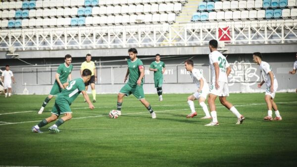 Bursaspor hazırlık maçında Nilüfer FK’yı 5-2 mağlup etti