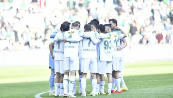 Bursaspor’un ilk yarı fikstürü güncellendi