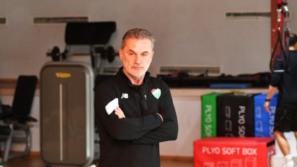 Bursaspor sabah antrenmanında kuvvet çalıştı