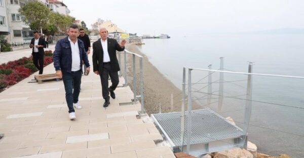 Büyükşehir, Mudanya’ya değer katıyor