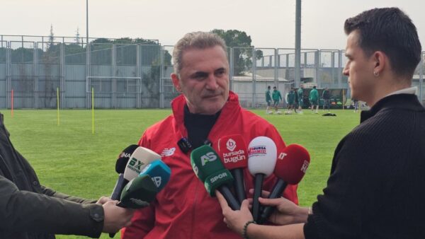 Tahsin Tam gençlere güvendiğini ve taraftara inandığını söyledi