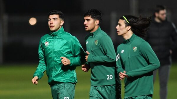 Bursaspor’un Antalya kampı başladı – Bursasporx.com